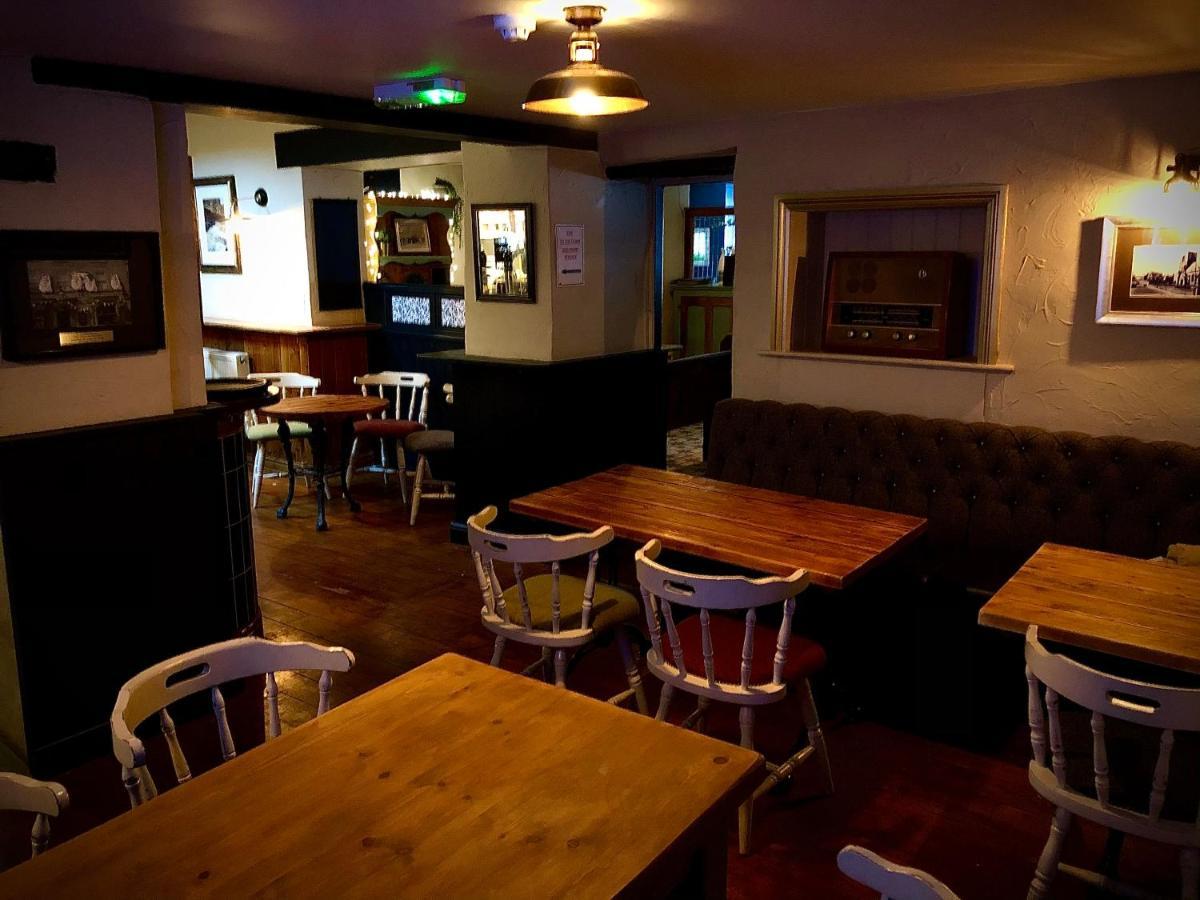 The Black Swan Hotel Leyburn Exterior foto