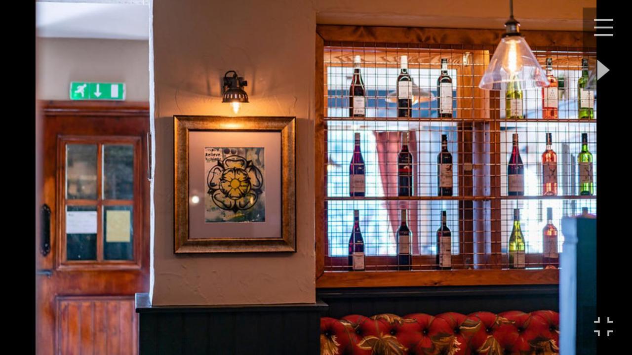 The Black Swan Hotel Leyburn Exterior foto