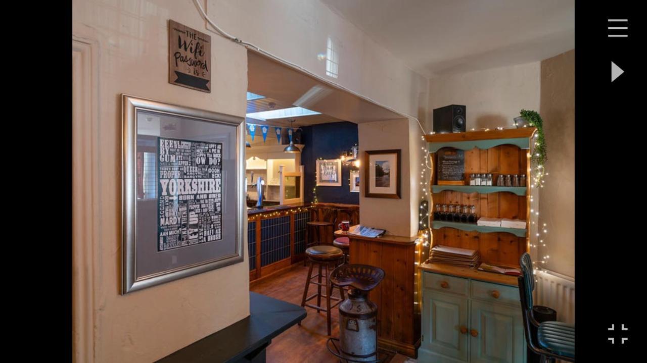 The Black Swan Hotel Leyburn Exterior foto